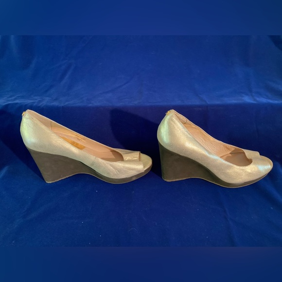 Gold Tone Peep Toe Wedges by Michael Kors Size 10M - Picture 4 of 5